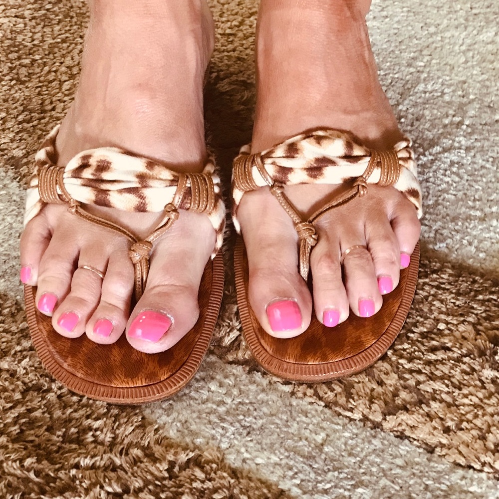ESCADA designer Leopard print Sandals - Picture 3 of 8